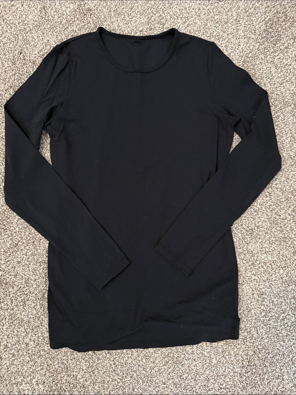 Amazon Women's Black Long-Sleeve Crew Neck Tee
